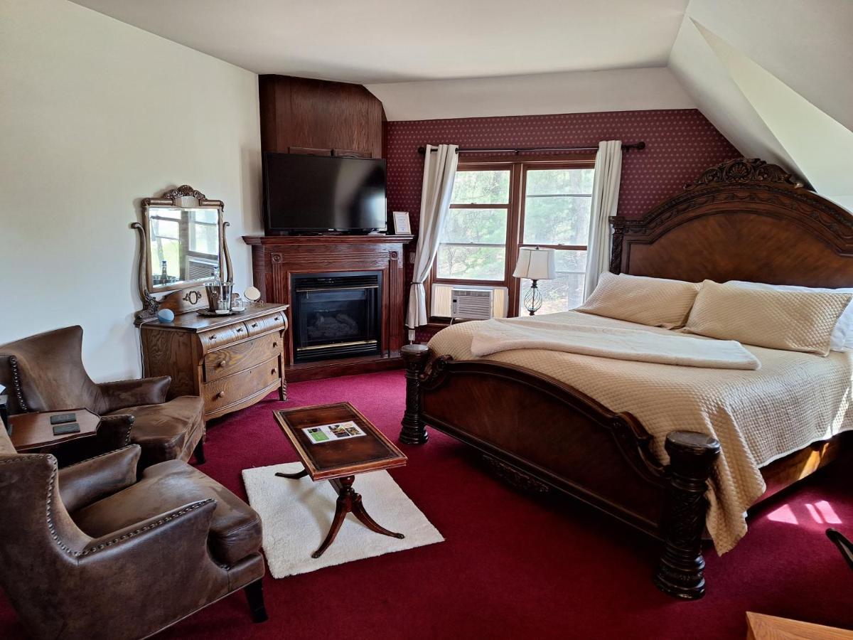 Otter Creek Eau Claire Altoona Bed & Breakfast エクステリア 写真