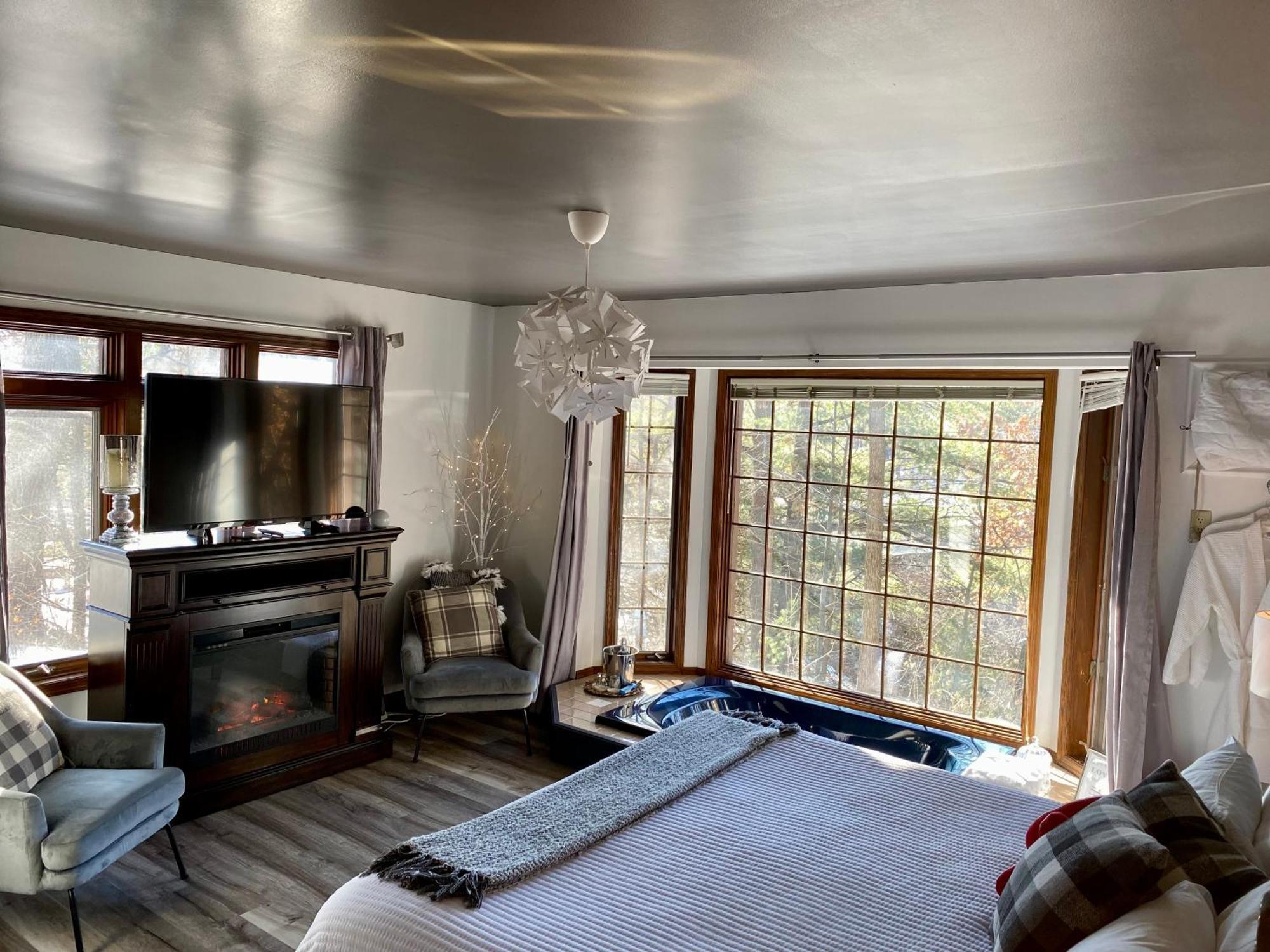 Otter Creek Eau Claire Altoona Bed & Breakfast エクステリア 写真