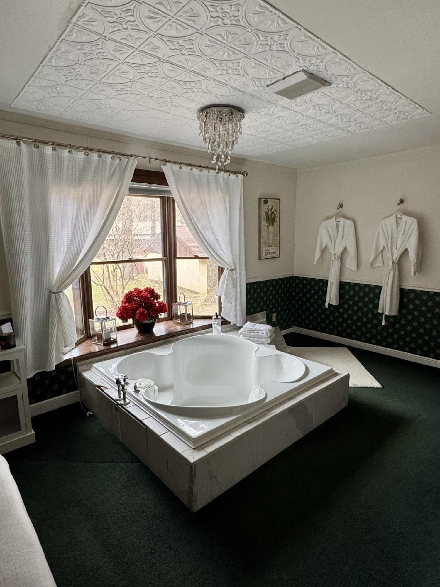 Otter Creek Eau Claire Altoona Bed & Breakfast エクステリア 写真