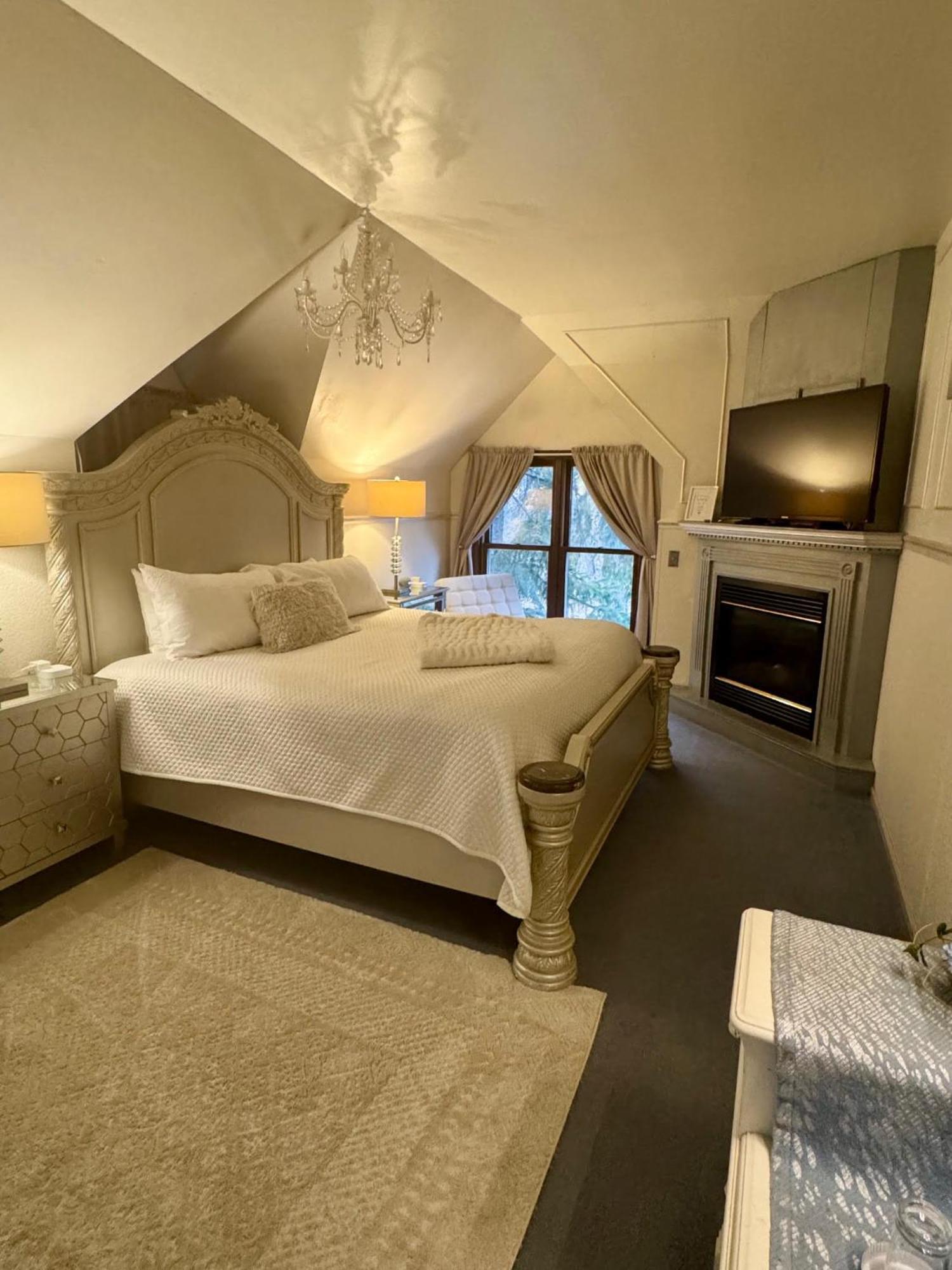 Otter Creek Eau Claire Altoona Bed & Breakfast エクステリア 写真